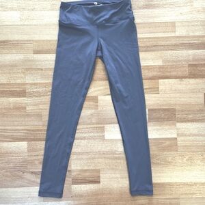 Plum colored yoga pant size small